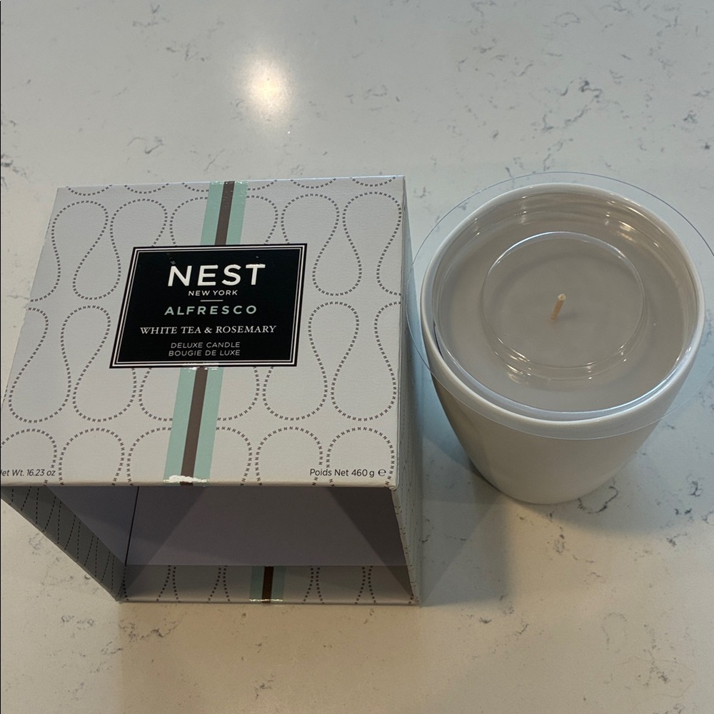 NEST CANDLE BRAND NEW WHITE TEA AND ROSEMARY SCENTED